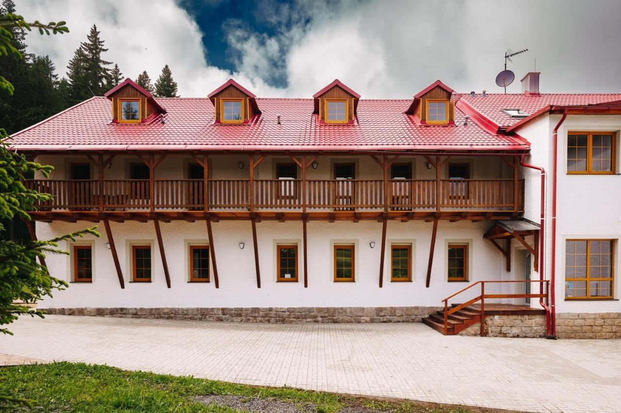 Apartman Ela Horní Blatná Exterior foto