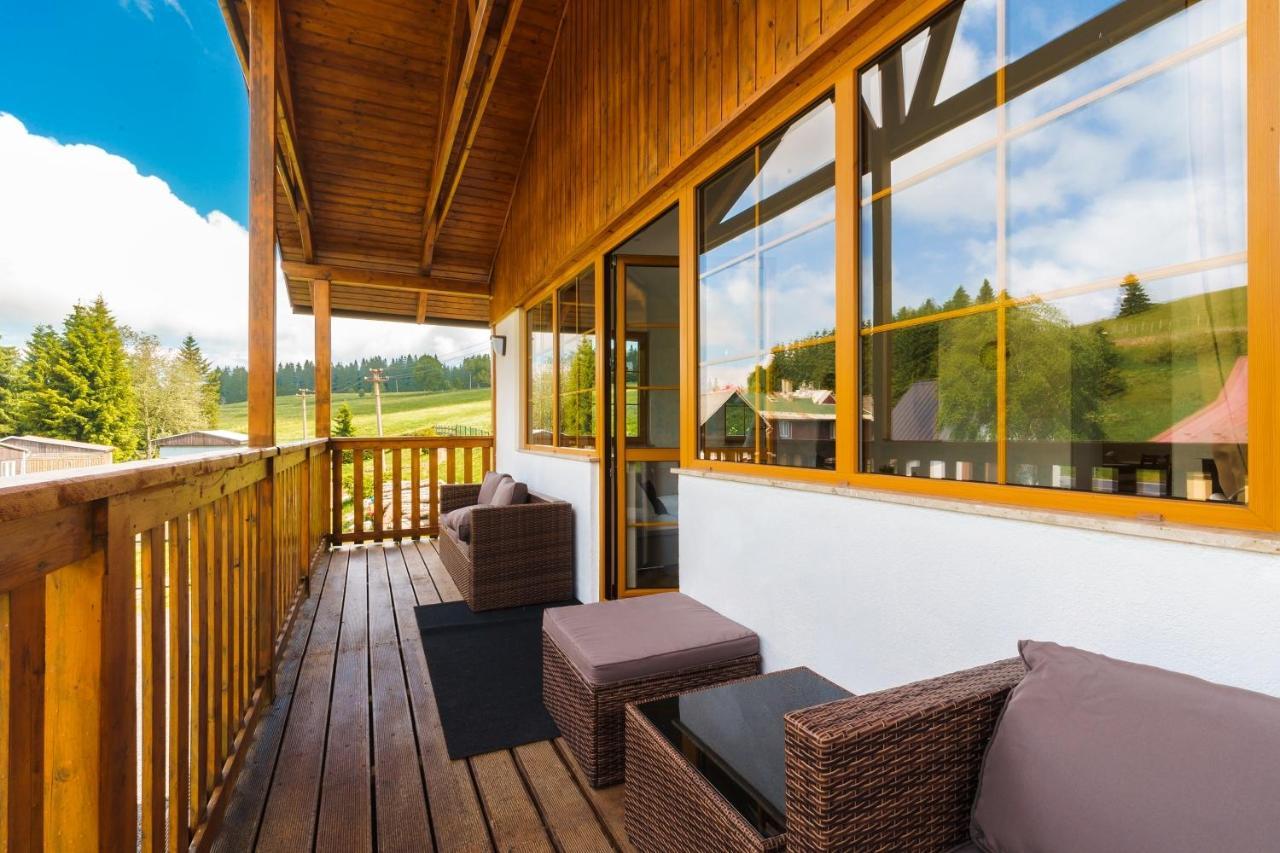 Apartman Ela Horní Blatná Exterior foto