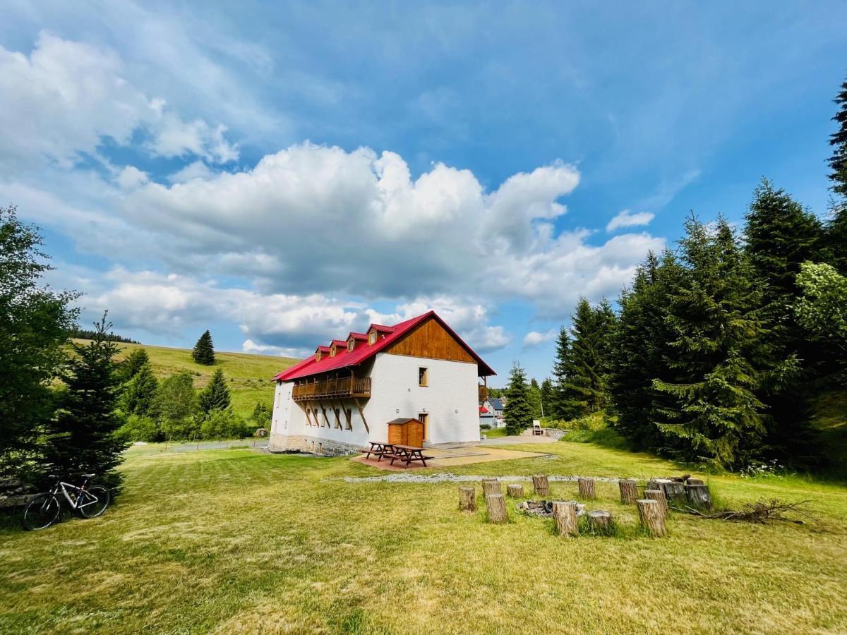 Apartman Ela Horní Blatná Exterior foto